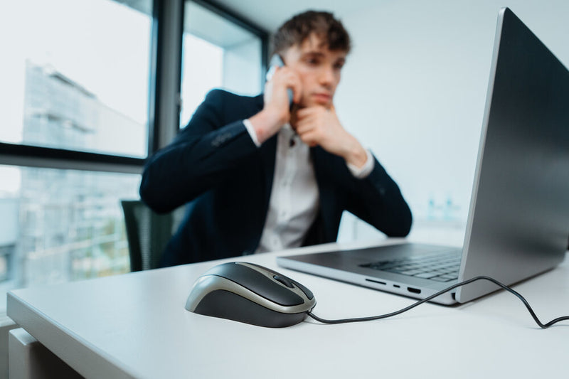 Verbatim Optische Desktop-Maus – USB-Anschluss, für Rechts- und Linkshänder
