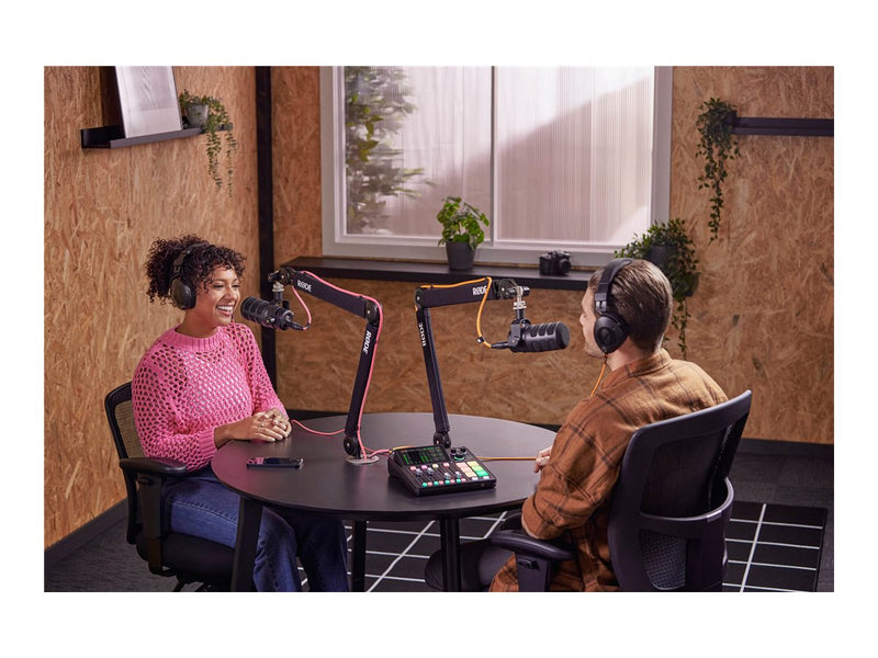 RODE RØDECaster Duo – Podcast Mixer mit WLAN und Bluetooth