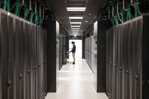 HP Aruba 6200M Switch – 48 Anschlüsse, Cloud-fähig
