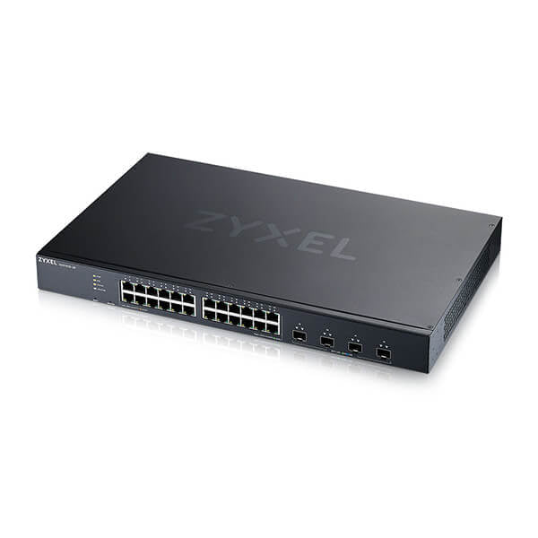 Zyxel 28-Port Switch – Smart Management, 10G Uplink