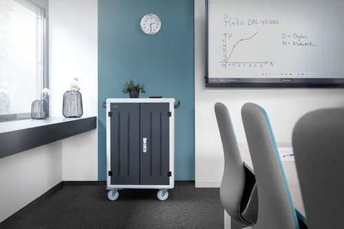 DIGITUS Mobiler Ladeschrank – Für 30 Notebooks/Tablets, UV-Reinigung