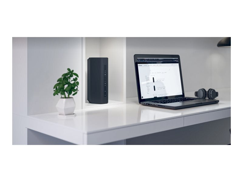 Netgear Nighthawk WLAN-Router – Schnelles WiFi 7, bis zu 80 Geräte