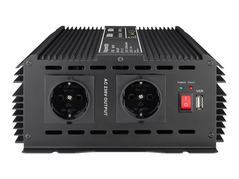 Wentronic Stromwandler – 3000 W Leistung, 2 USB-Anschlüsse