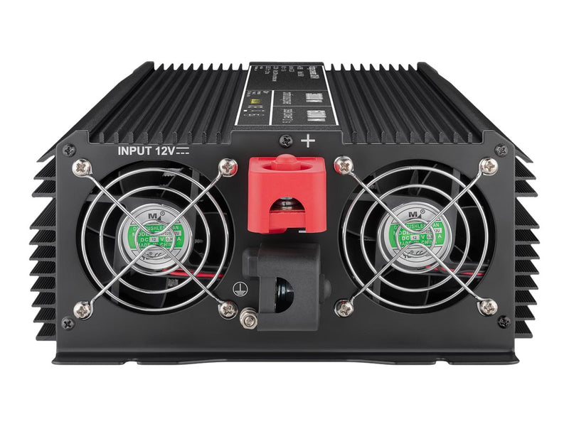 Wentronic Stromwandler – 3000 W Leistung, 2 USB-Anschlüsse