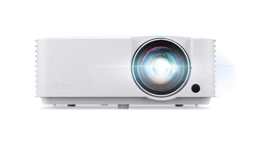 Acer Beamer – Helle Projektionen, einfache Bedienung
