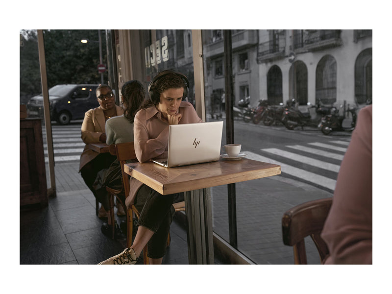 HP EliteBook Notebook – KI-gestützt, 177-Grad Scharnier, 32GB RAM, 1TB SSD