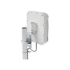 Poynting Netzwerk-Antenne – 5G/LTE Empfang, Wand-/Mastmontage