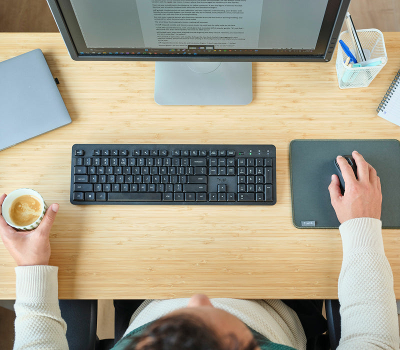Trust Ody II Kabellose Tastatur – Leise Tasten, Auslaufsicher