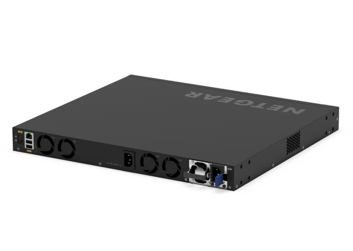 Netgear Managed Switch – 24 PoE+ Ports, 4 SFP+ für schnelles Netzwerk