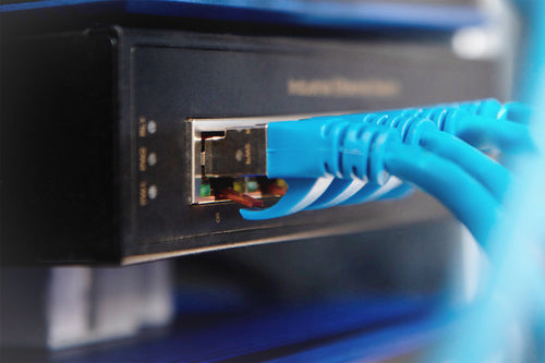Digitus 8-Port Gigabit Switch – Für stabiles Netzwerk im Büro