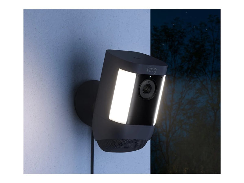 RING Spotlight Cam Pro – WLAN-Kamera für Tag & Nacht, wetterfest