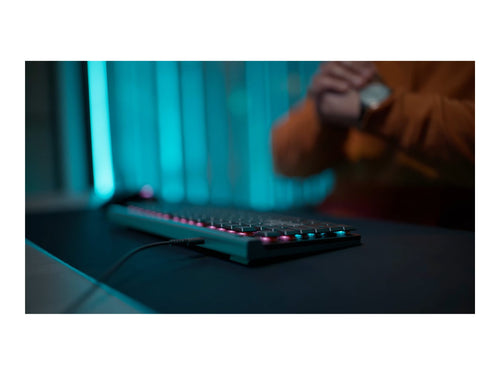 Logitech Gaming-Tastatur – Flaches Design, Hintergrundbeleuchtung