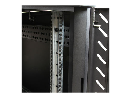 StarTech 12U Serverschrank – Sicherer Platz für Netzwerkgeräte