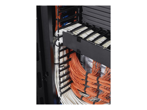 APC Kabelmanager-Kit – für ordentliche Verkabelung im Server-Rack