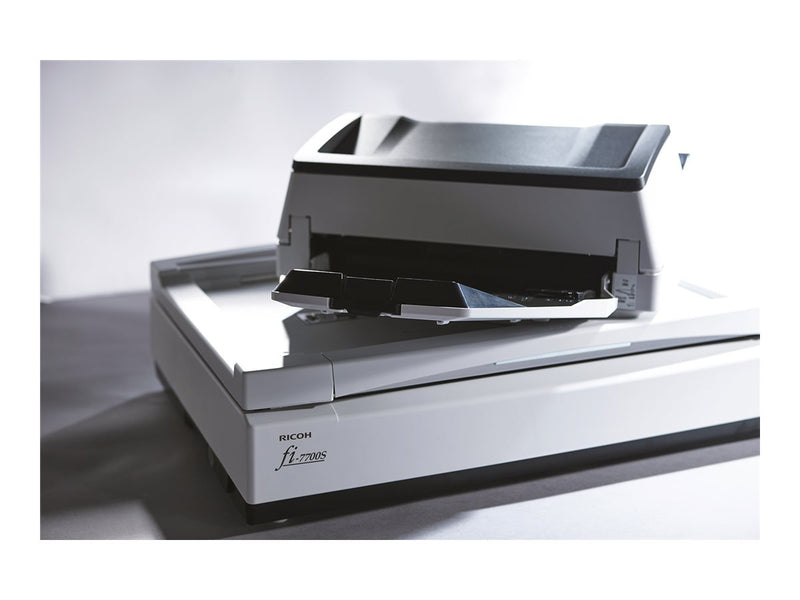 Ricoh Dokumentenscanner – Schnelles Scannen, großer Einzug