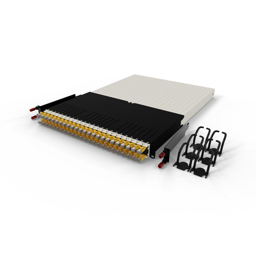 Patchbox Kabeleinzugssystem – Ordnung im Rack mit 24 Kabeln