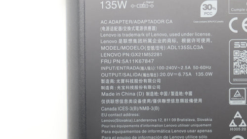 Lenovo Netzteil – 135 Watt, flache Bauform